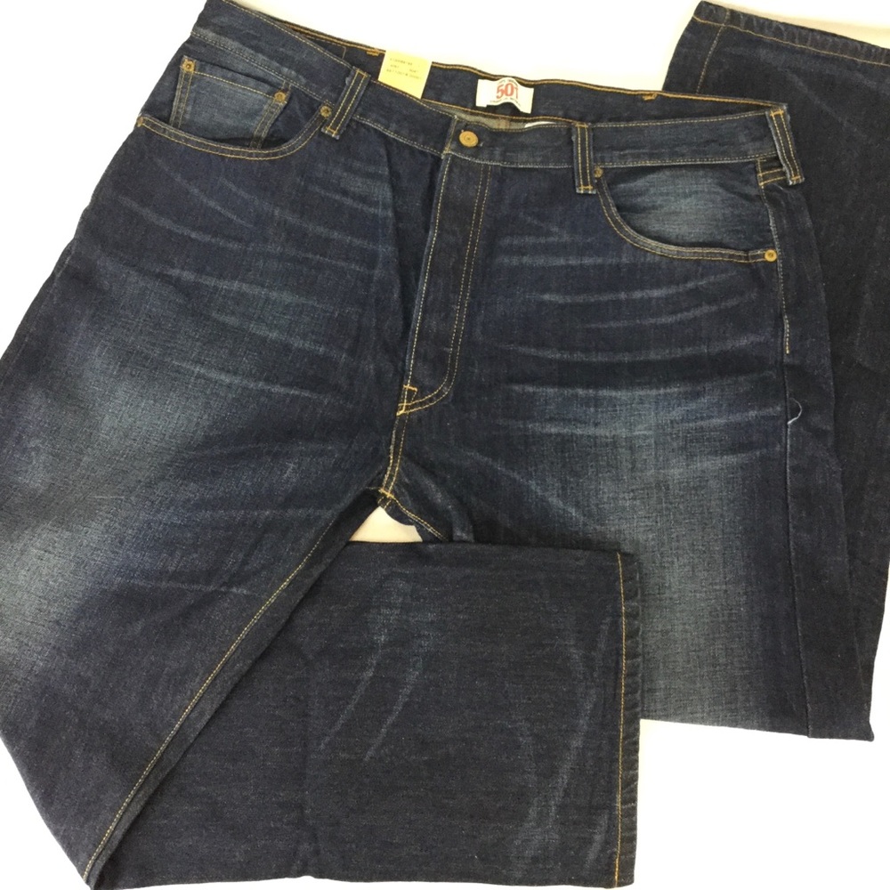 NWT Men’s Levi’s 501 original button fly Jeans